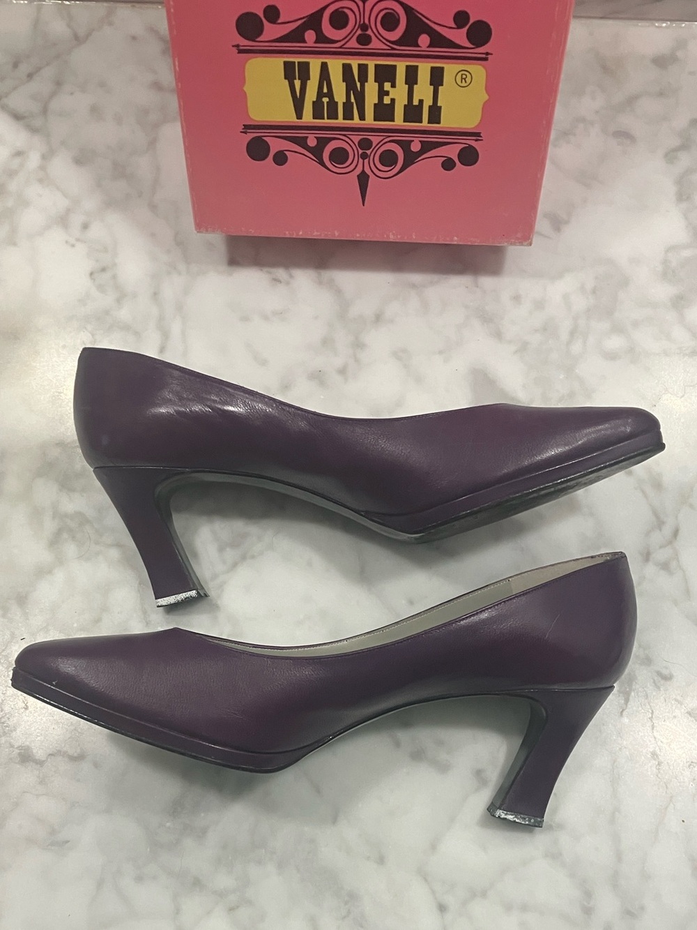Vintage Van Eli plum purple heels pumps size 8.5 M MADE IN SPAIN WOMENS - Picture 8 of 13